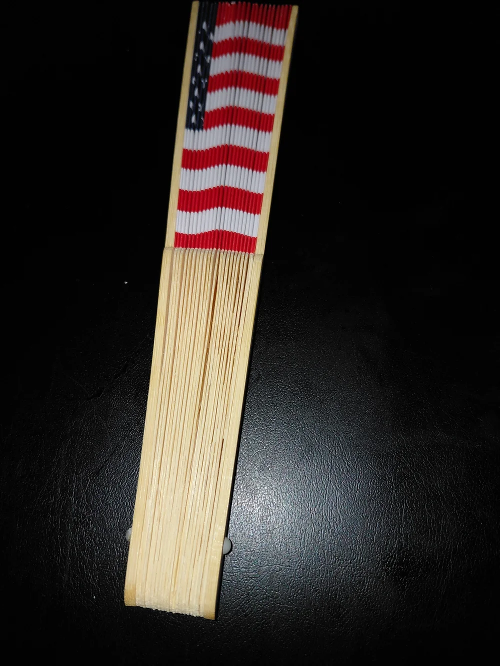NWOT Unbranded Red & White Striped Folding Hand Fan - Patriotic Party Accessory